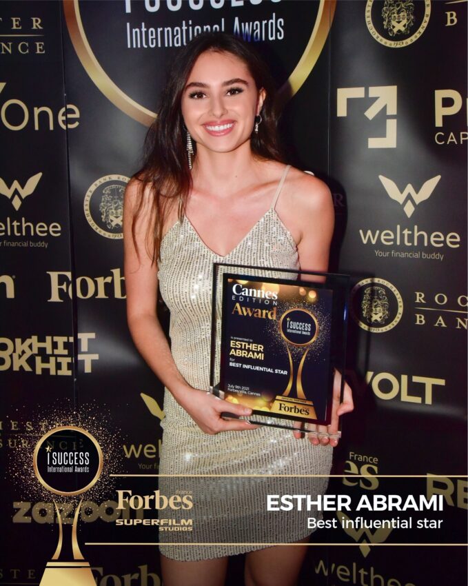 Esther Abrami won the ,,Best Influential Star” Award at I Success Gala – Cannes edition