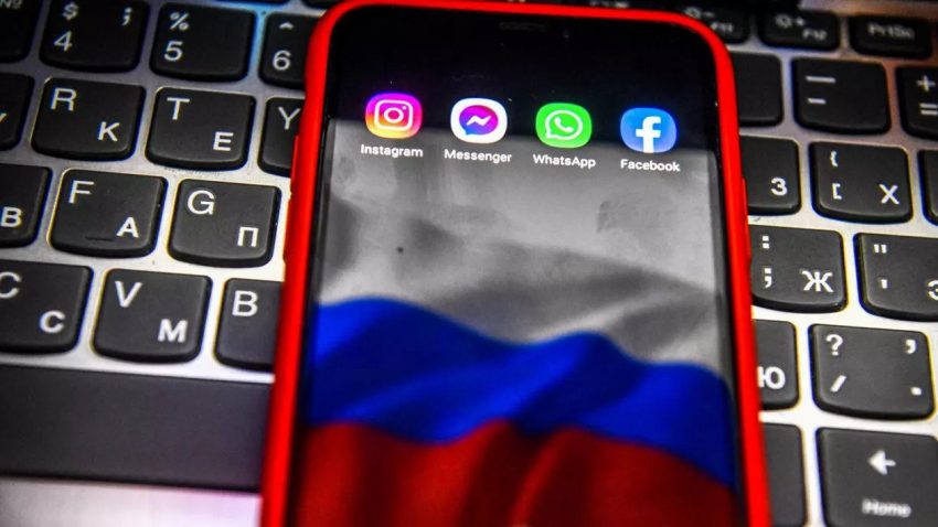 Meta, plasata de Rusia pe lista organizatiilor „teroriste si extremiste”. Ce risca utilizatorii care vor continua sa foloseasca Facebook si Instagram